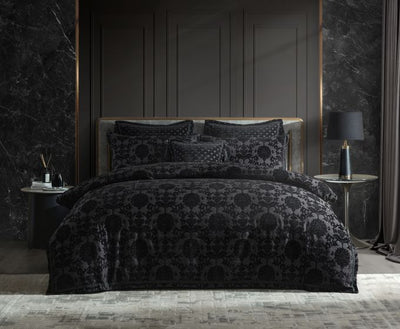 DAVINCI IMPERIAL BLACK  QUILT COVER SET