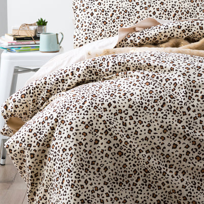 Snow Leopard Flannelette Quilt Cover set