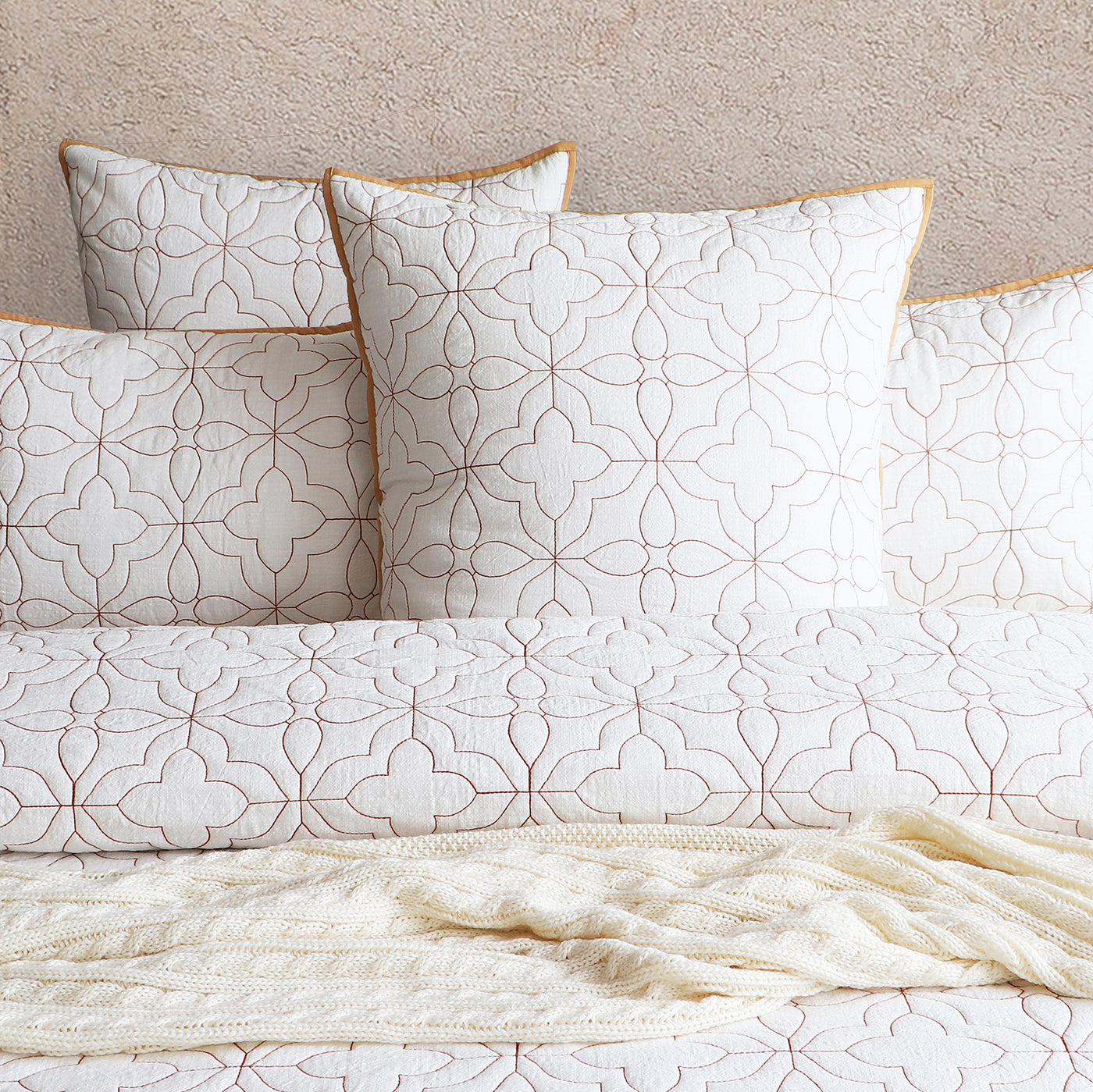 Solaris Quilted Quilt Cover Set