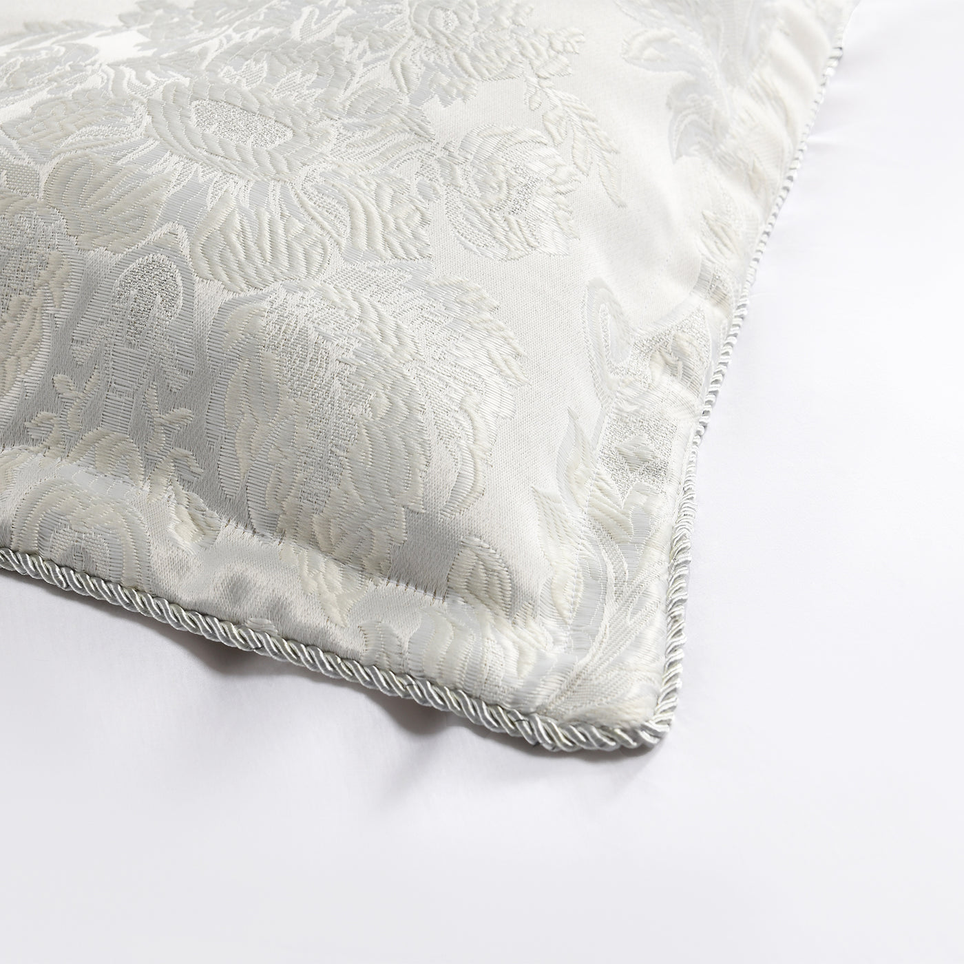 Amalia Quilt Cover Set Regalia Collection