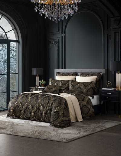 DAVINCI MONARCH BLACK QUILT COVER SET