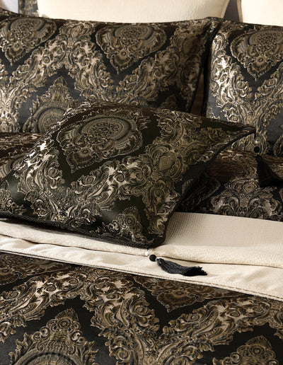 DAVINCI MONARCH BLACK QUILT COVER SET