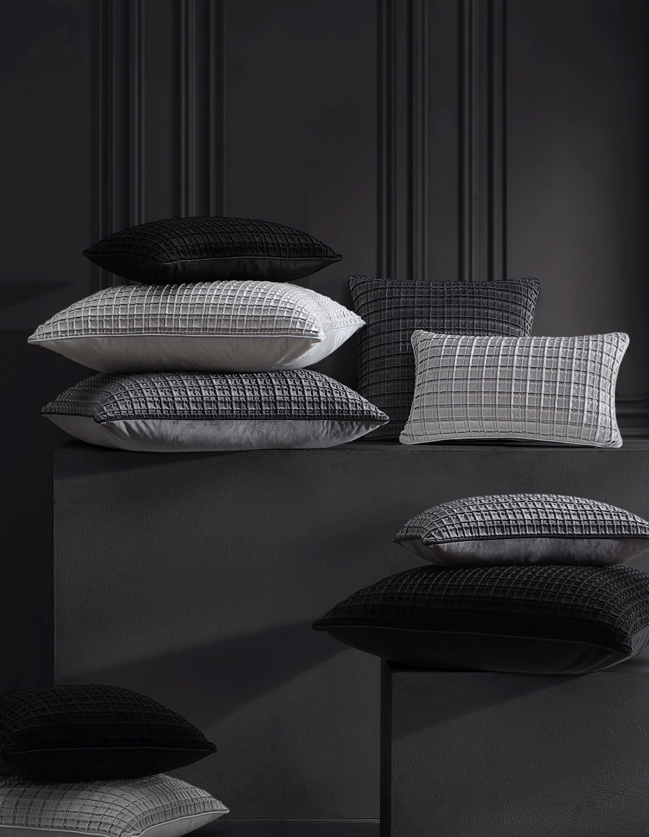 DAVINCI OPULENCE PINTUCKED VELVET ACCESSORIES SILVER