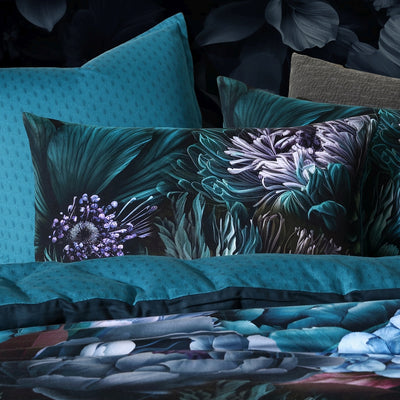 LOGAN & MASON BEWITCHED QUILT COVER SET
