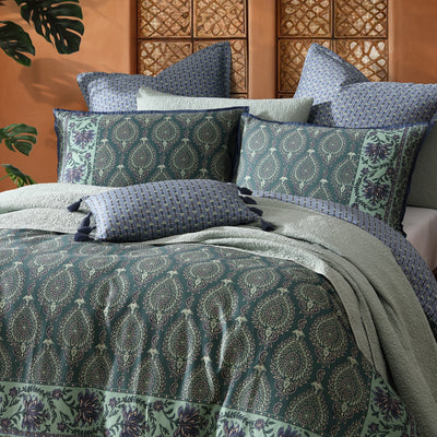 LOGAN & MASON PRIYA PINE QUILT COVER SET