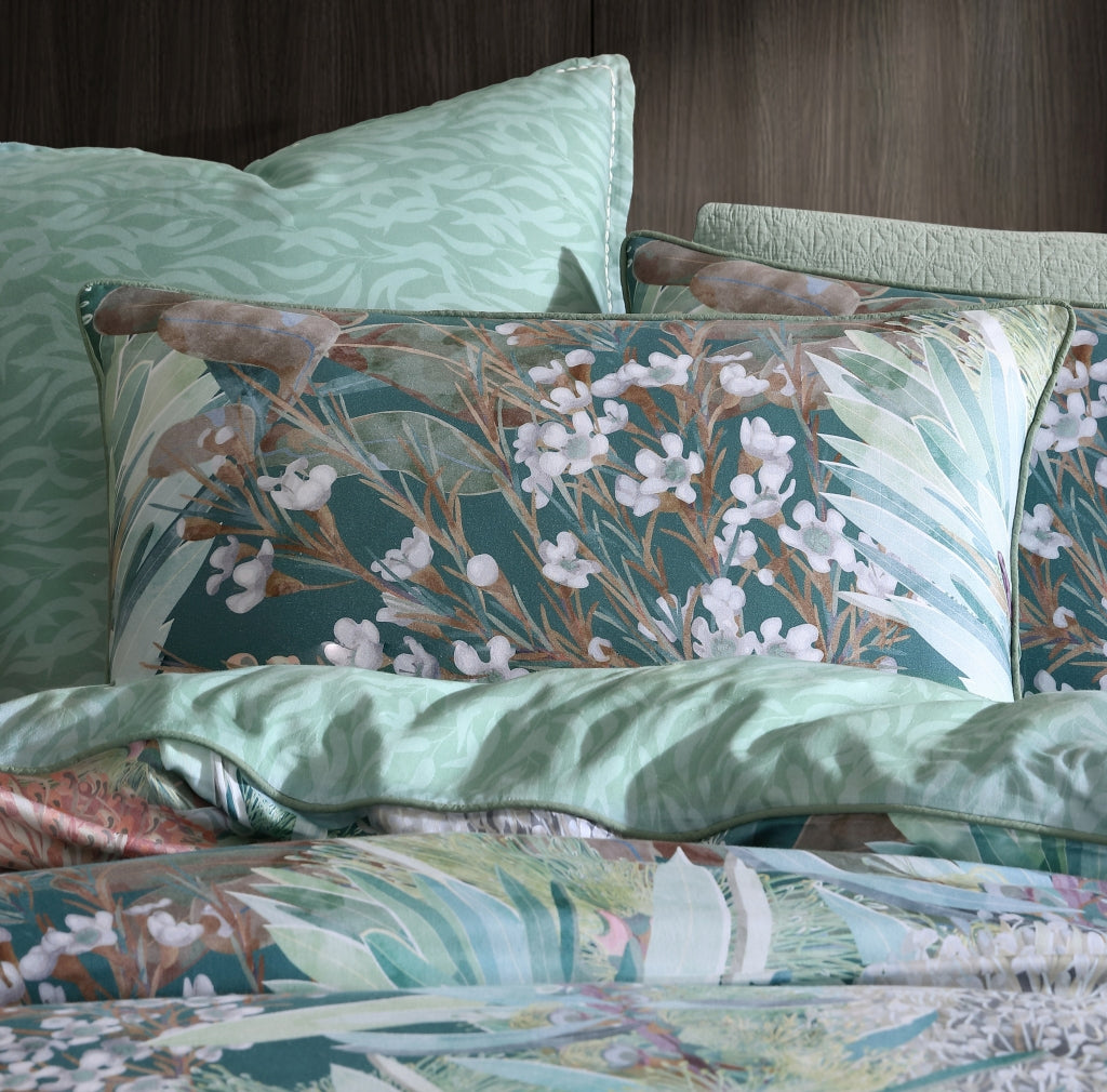 LOGAN & MASON TOMAH QUILT COVER SET