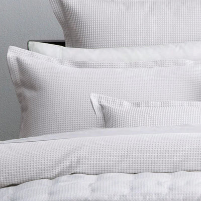 Logan and Mason Platinum Ascot Quilt Cover Set White