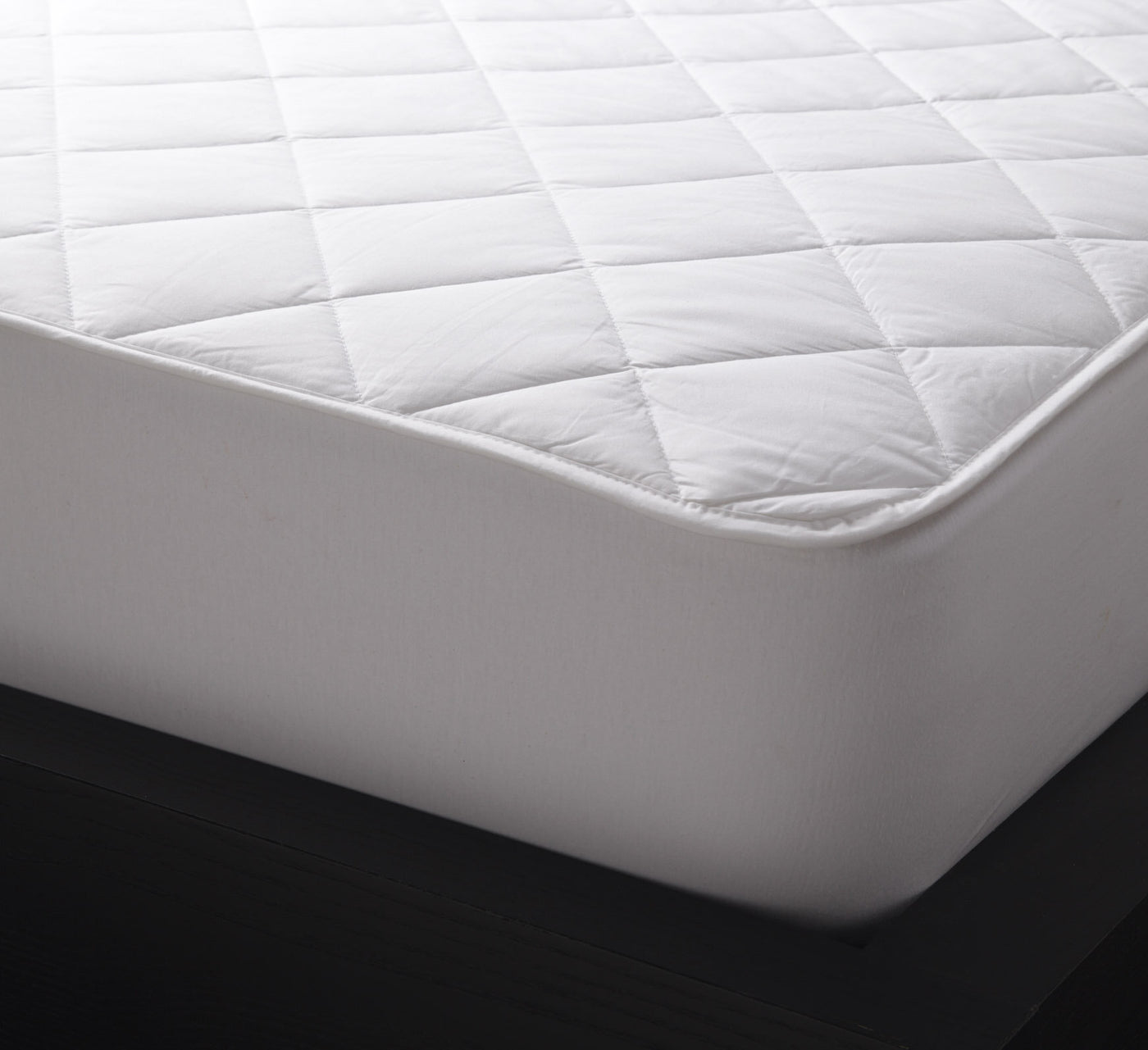 Logan and Mason Pure Cotton Quilted Mattress Protector