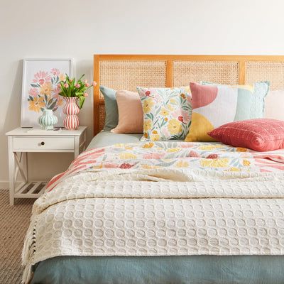 Millie Cushion 50 x 50 cm Bubblegum & White Multi