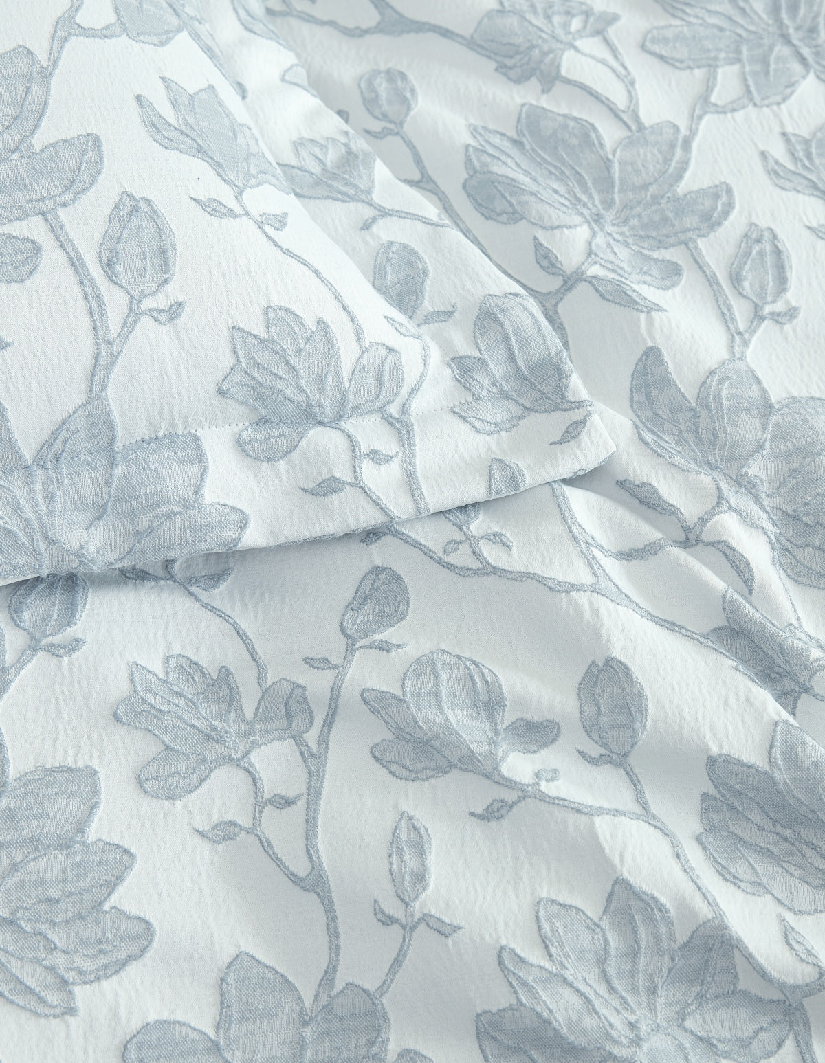 PRIVATE COLLECTION BLOOM DENIM QUILT COVER SET