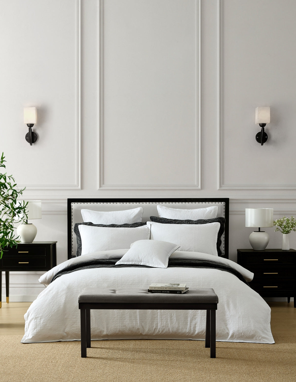 PRIVATE COLLECTION CATALINA  WHITE QUILT COVER SET