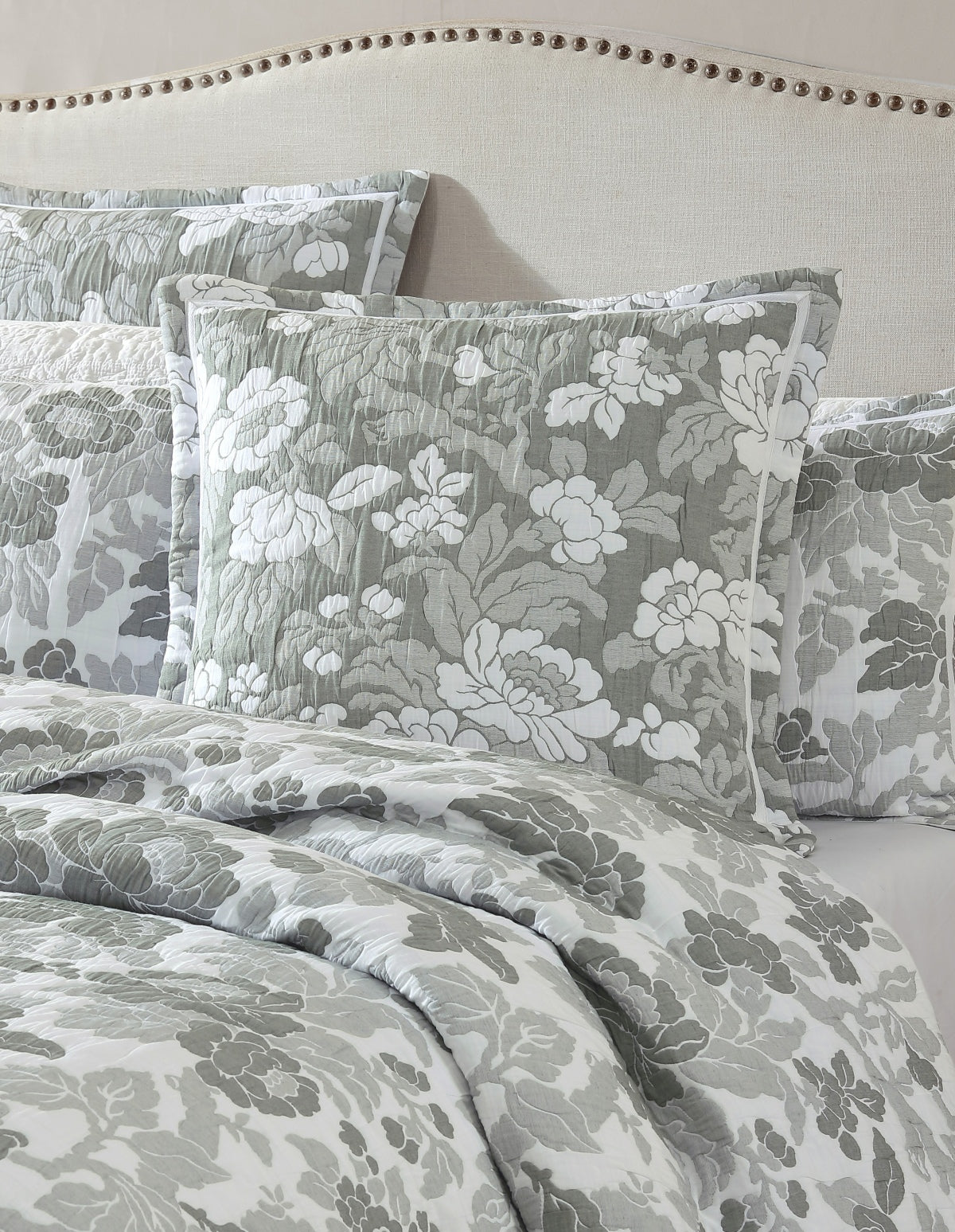 PRIVATE COLLECTION EVA THYME QUILT COVER SET