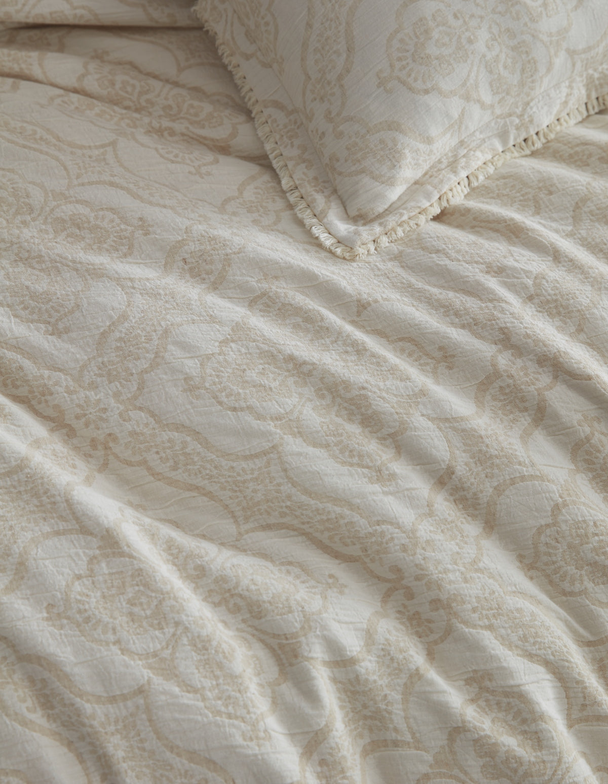 PRIVATE COLLECTION PARISIAN LINEN QUILT COVER SET