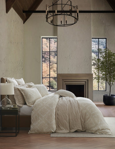 PRIVATE COLLECTION PARISIAN LINEN QUILT COVER SET