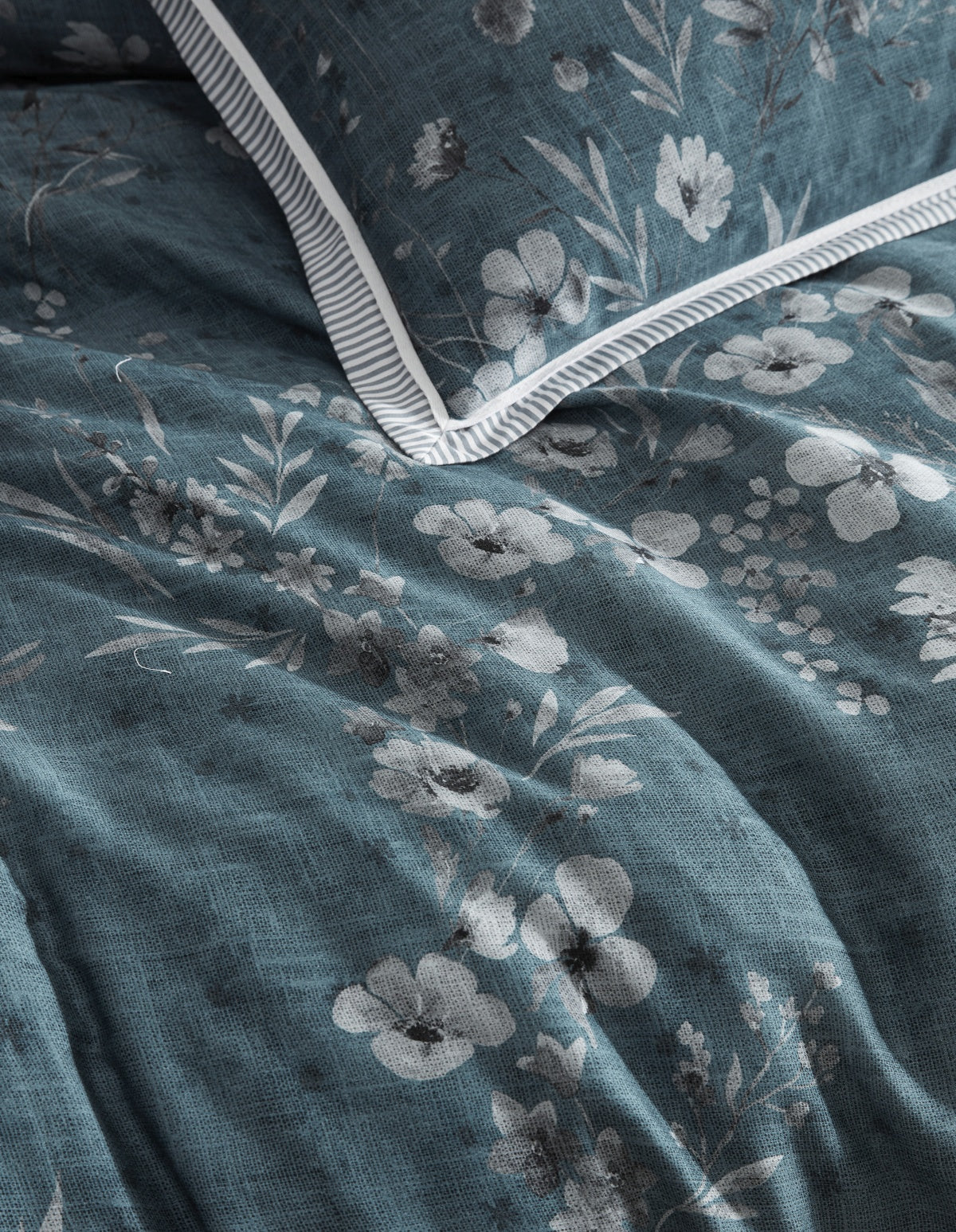 PRIVATE COLLECTION SAMARIA TEAL QUILT COVER SET
