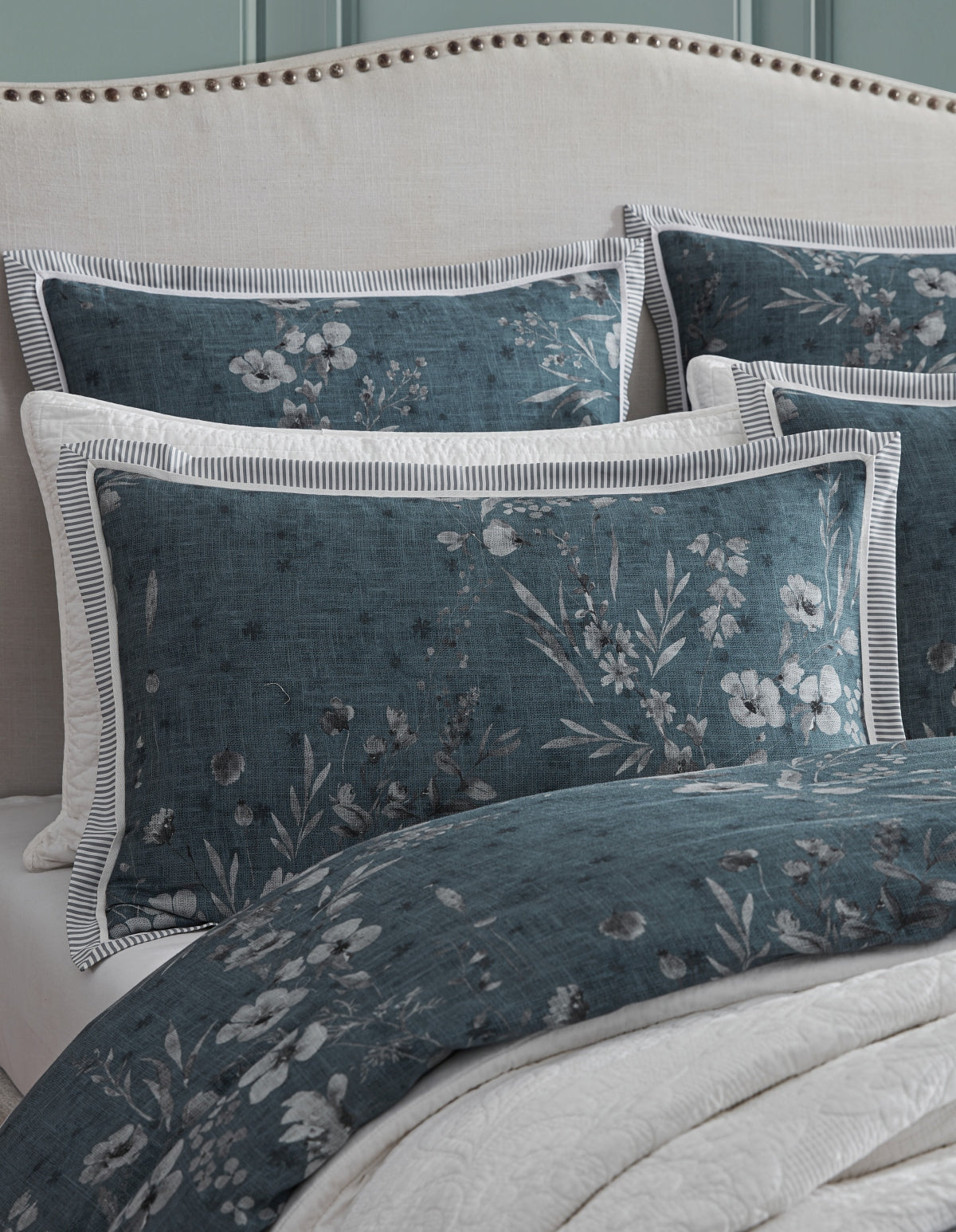 PRIVATE COLLECTION SAMARIA TEAL QUILT COVER SET