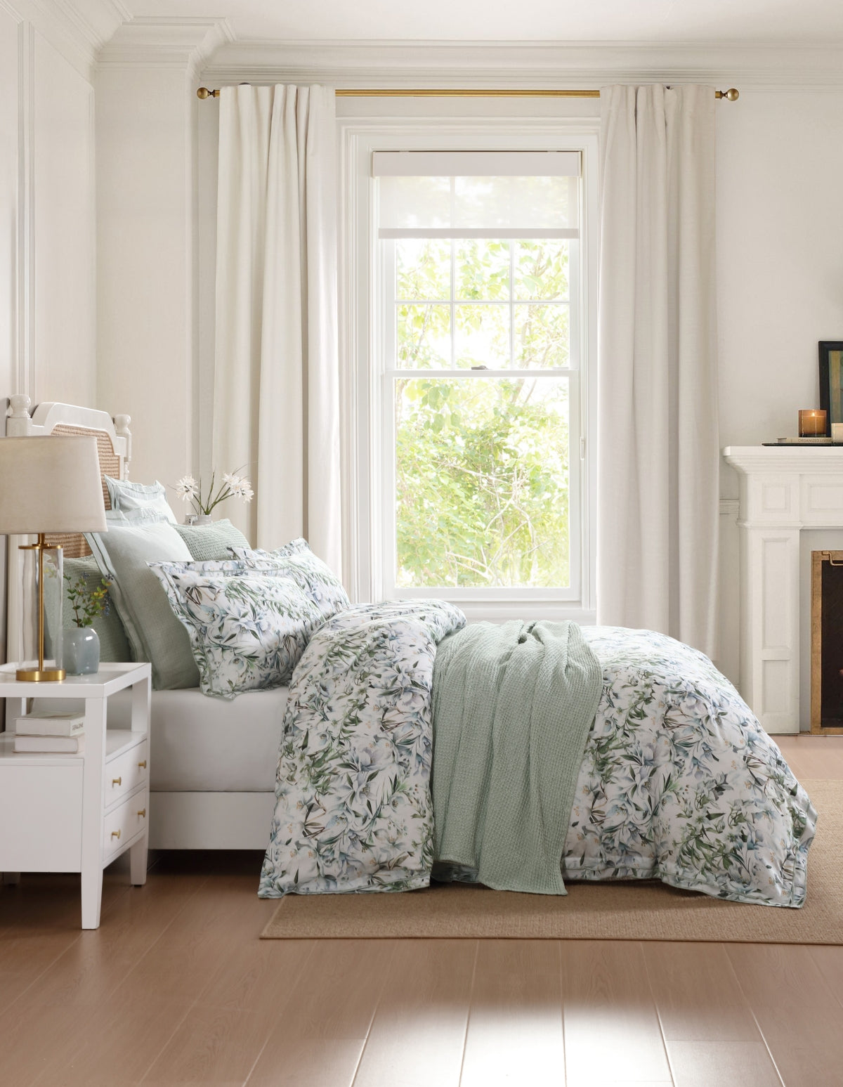 PRIVATE COLLECTION STARLET SAGE QUILT COVER SET