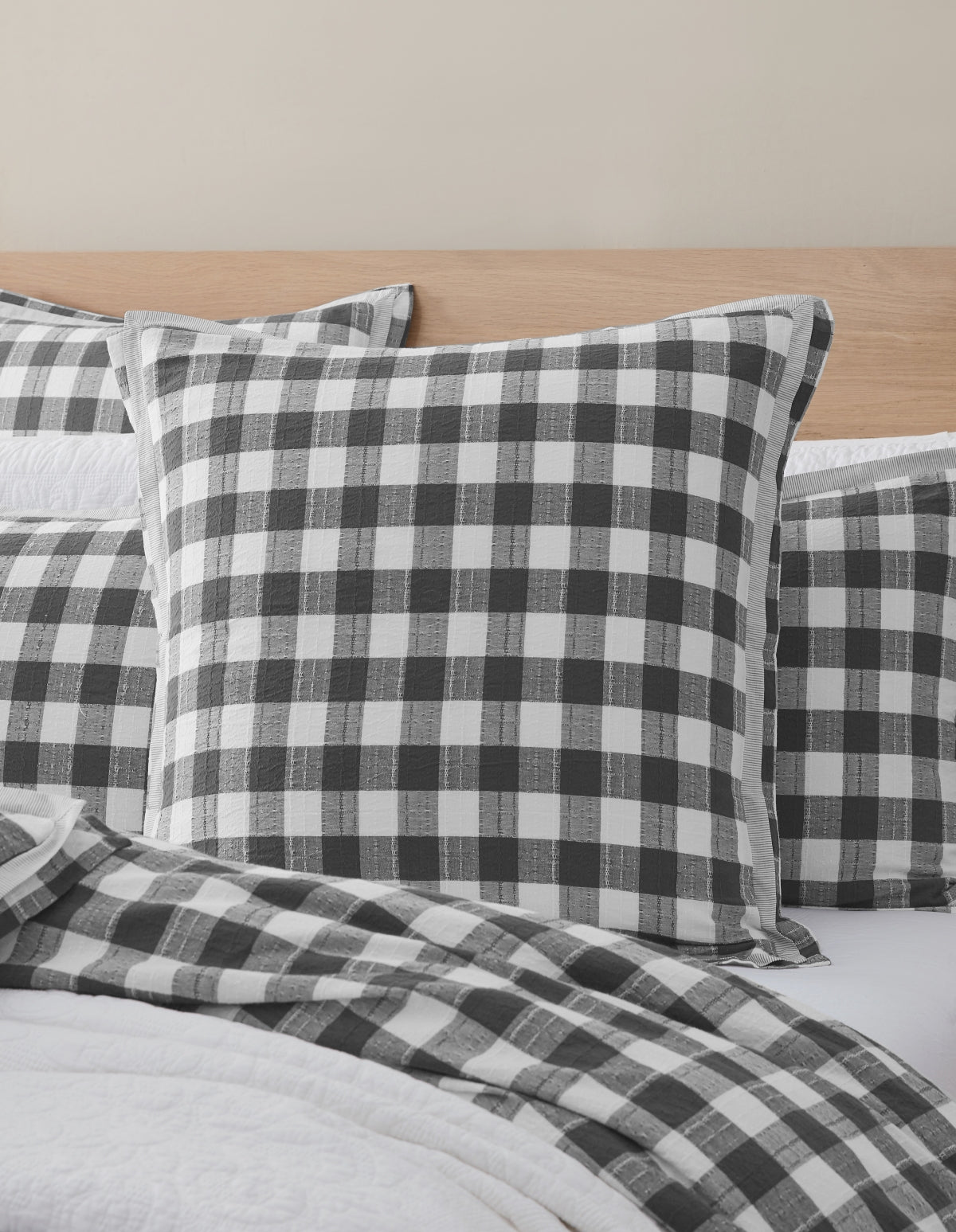 PRIVATE COLLECTION WAVERLEY CHARCOAL QUILT COVER SET