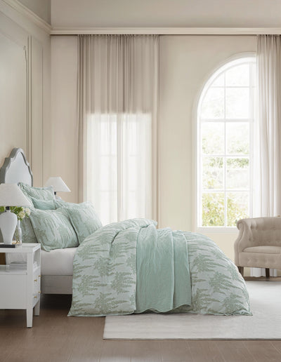 PRIVATE COLLECTION WISTERIA SAGE QUILT COVER SET