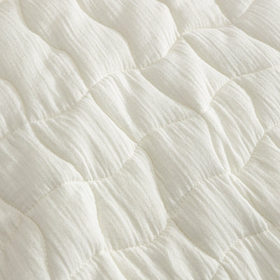 PLATINUM CASCADE IVORY /QUILTED COVERLET SET