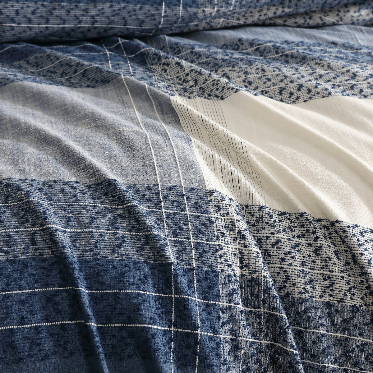 PLATINUM HERITAGE SLATE QUILT COVER SET