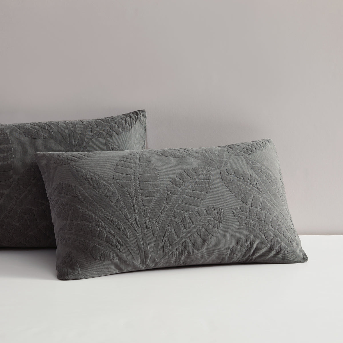 PLATINUM MOANA CHARCOAL QUILT COVER SET