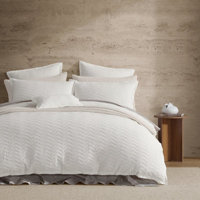 PLATINUM PACIFIC IVORY  QUILT COVER SET