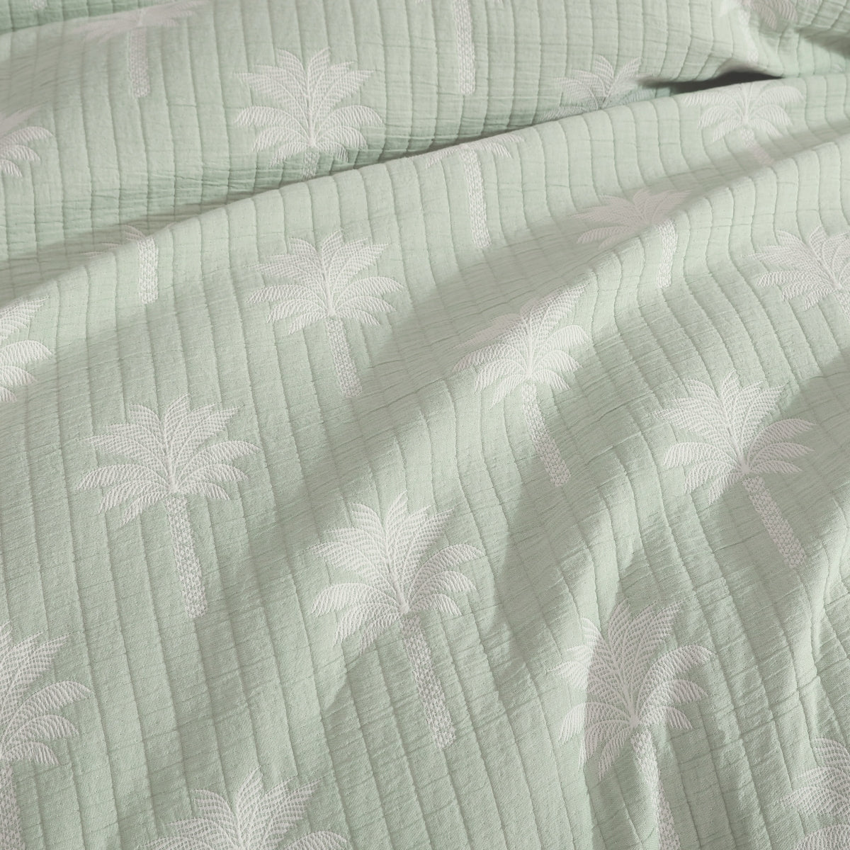 PLATINUM TAHITI SAGE  QUILT COVER SET