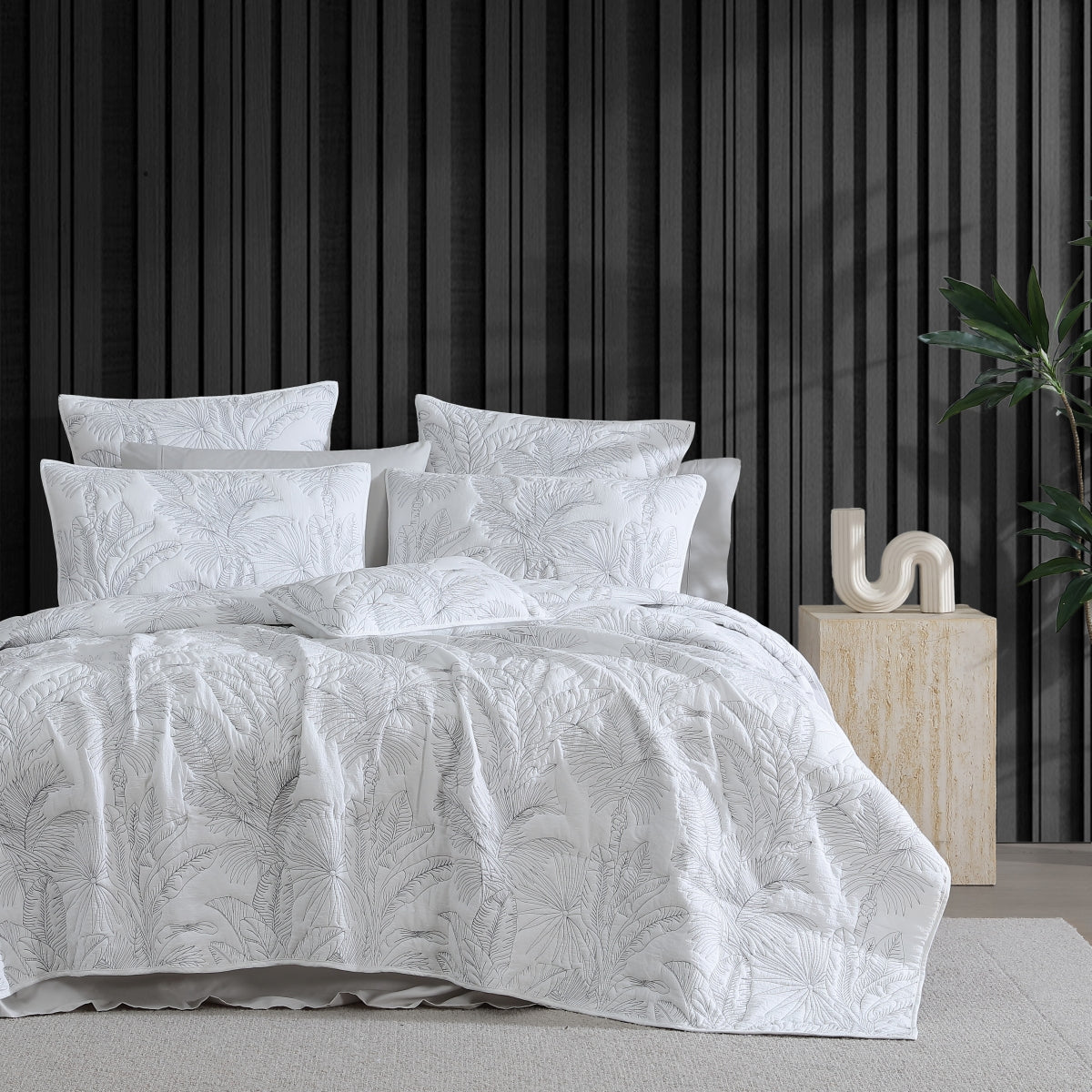 PLATINUM TROPICA WHITE  COVERLET SET