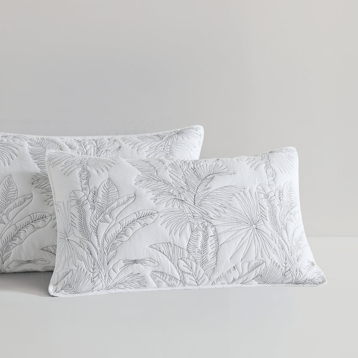 PLATINUM TROPICA WHITE  COVERLET SET