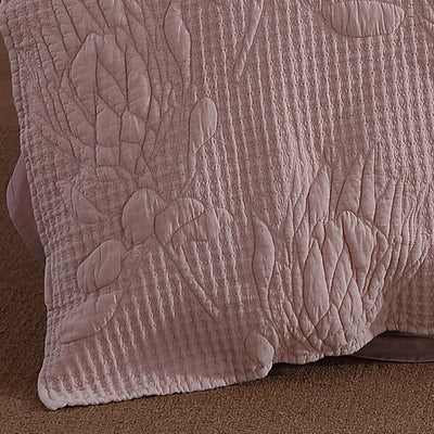 Logan and Mason Platinum Flourish Quilt Cover Set Rose