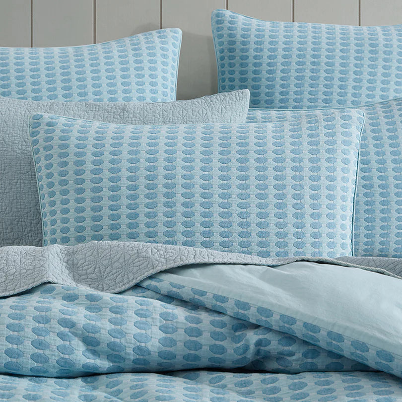 Logan and Mason Platinum Frankie Quilt Cover Set Turquoise