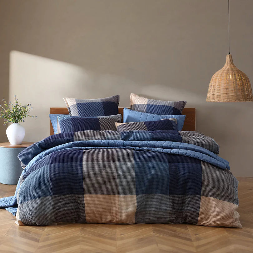 Logan and Mason Platinum Sadie Quilt Cover Set Navy