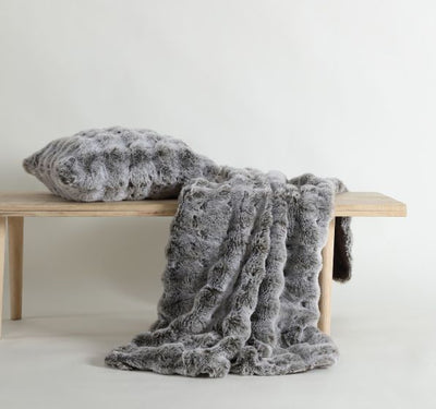 Logan and Mason Platinum Rabbit Fur Super Soft Throw Rug