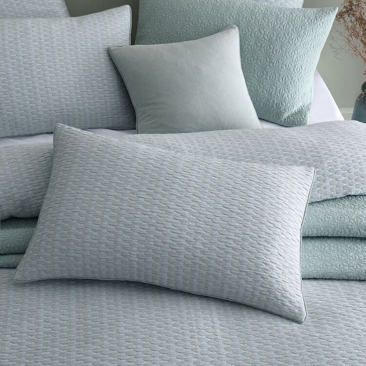 Logan and Mason Platinum Frankie Quilt Cover Set Dove