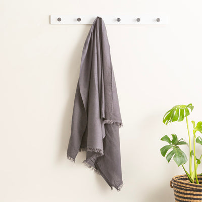 Throw Linen Stone washed Cavallo Magnet