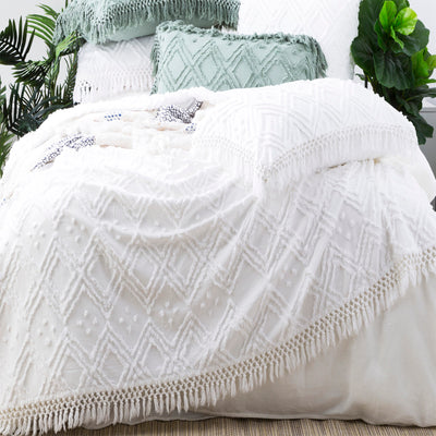 Bed Cover Medallion Tufted Cotton White